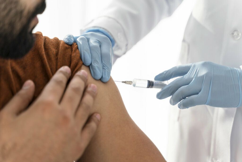 Argentina uno de los primeros paises en autorizar la vacuna contra el Covid 19 de AstraZeneca y Oxford NOTA
